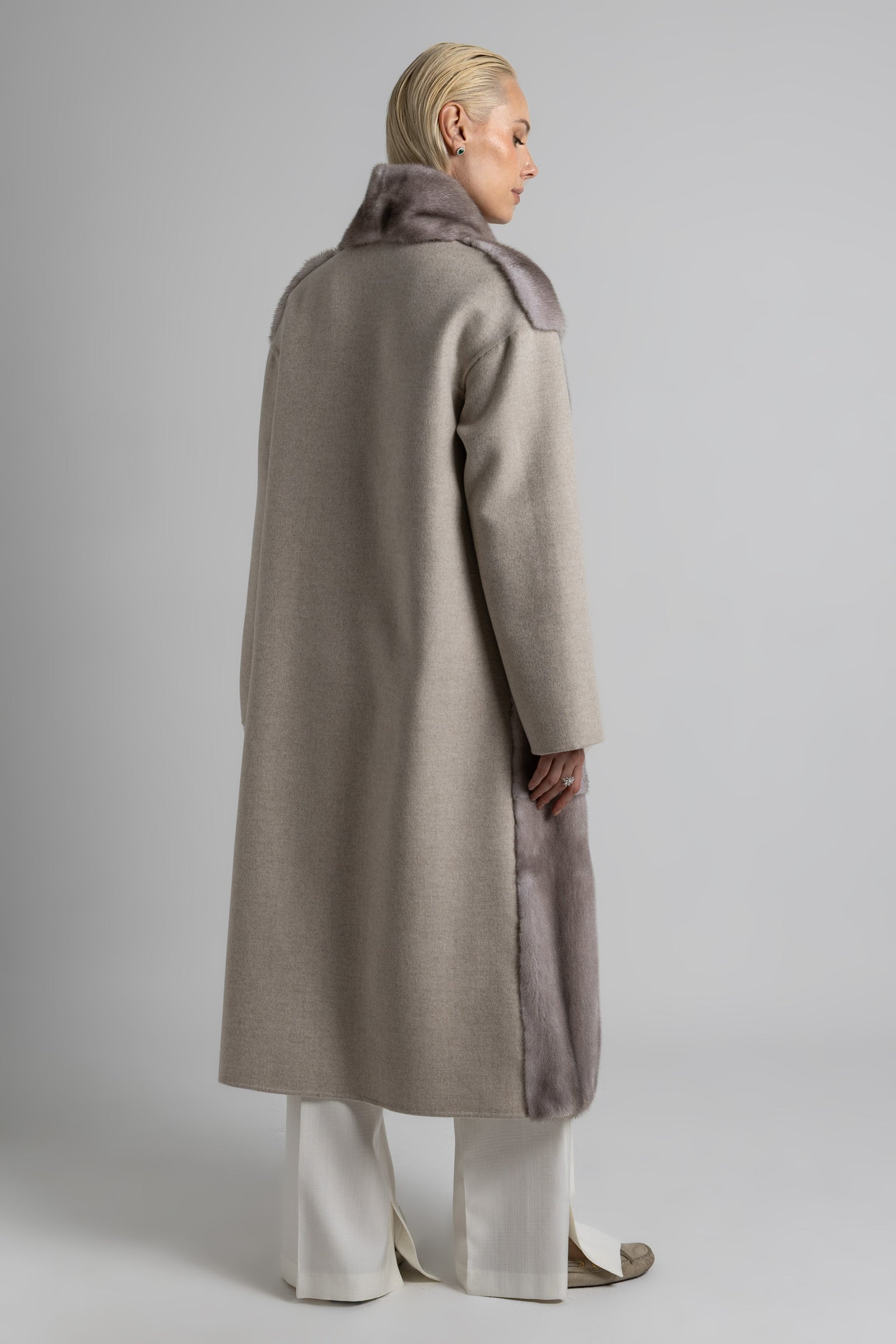 ABRIGO DE CASHMERE Y VISÓN