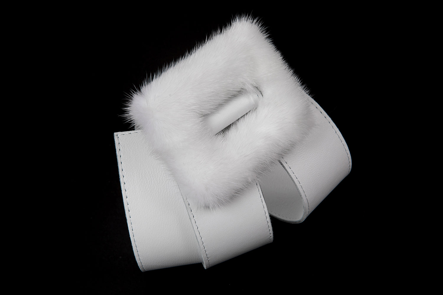 CINTURÓN HEBILLA VISÓN BLANCO