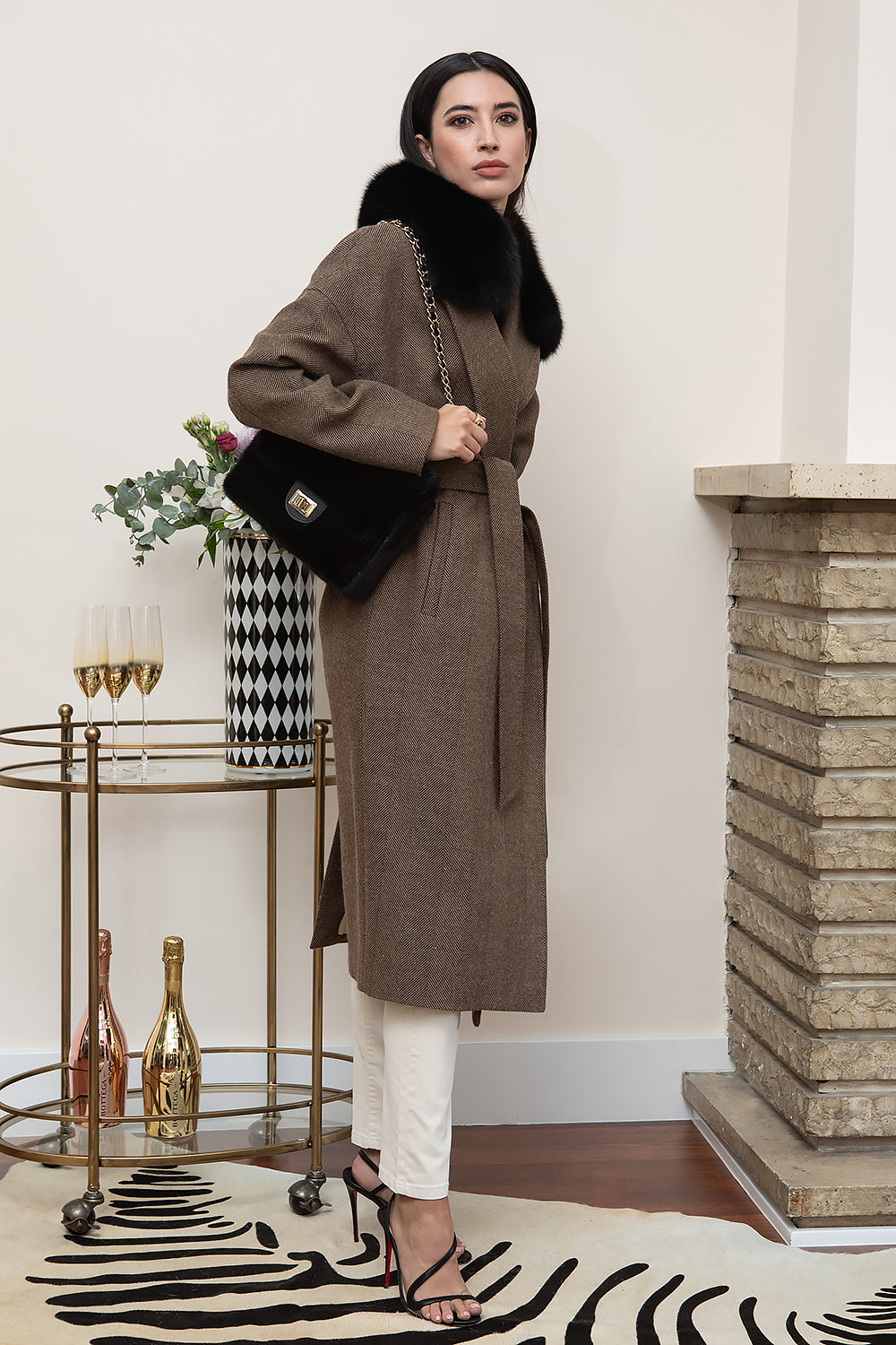 CUELLO DE ZORRO NEGRO MIDI