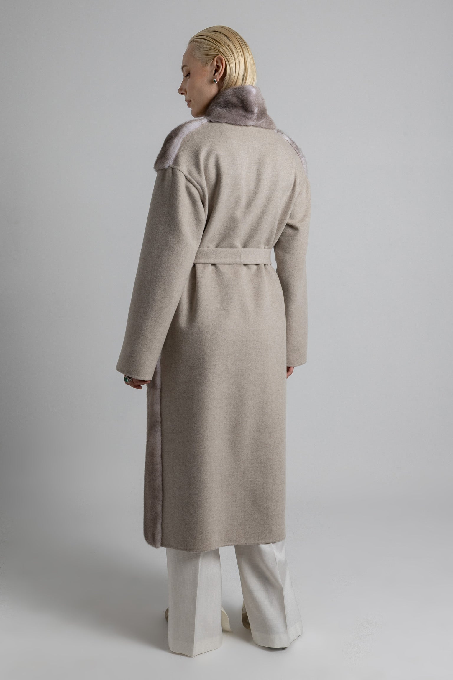 ABRIGO DE CASHMERE Y VISÓN