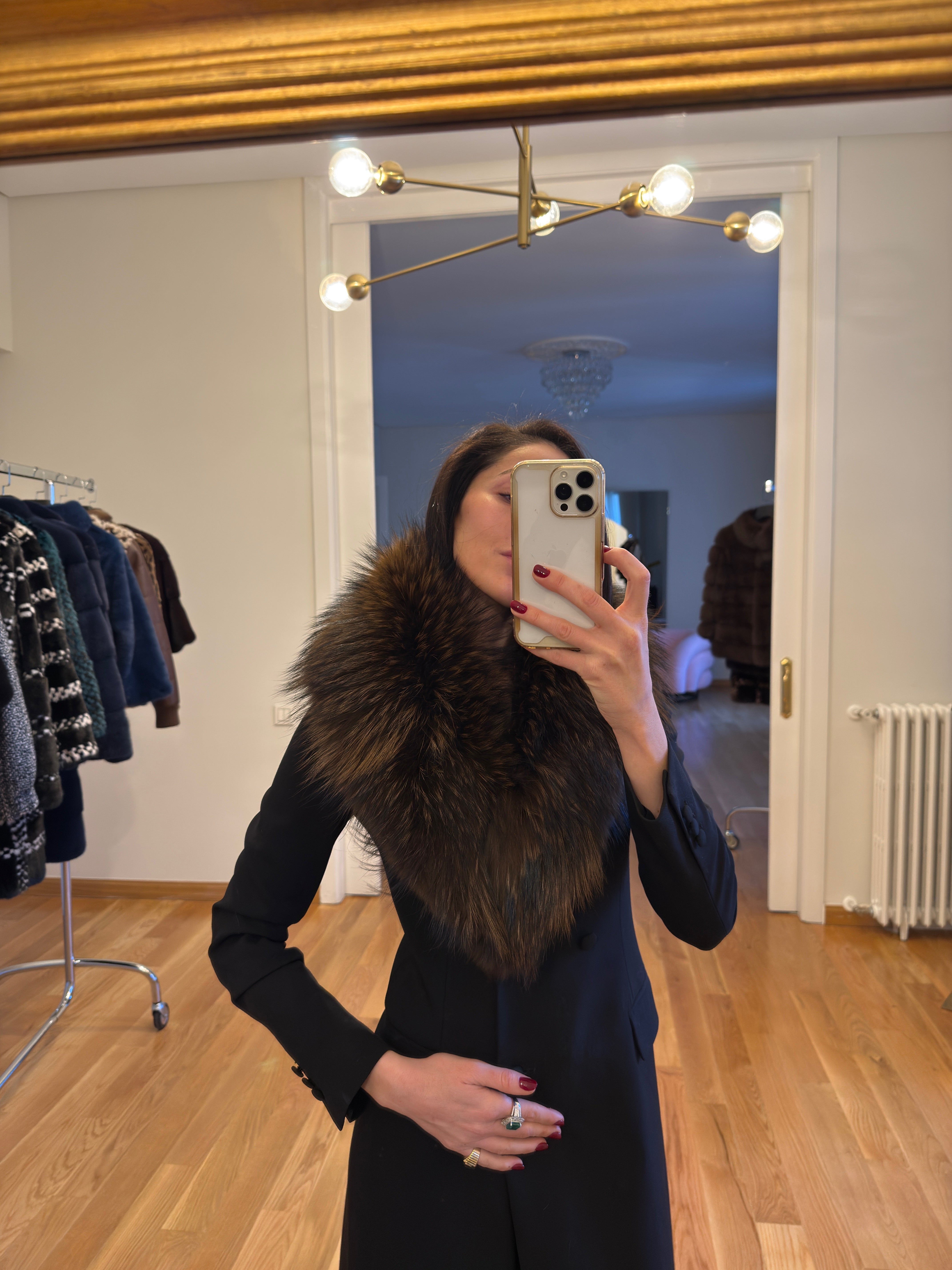 CUELLO DE PELO BICOLOR MARRÓN