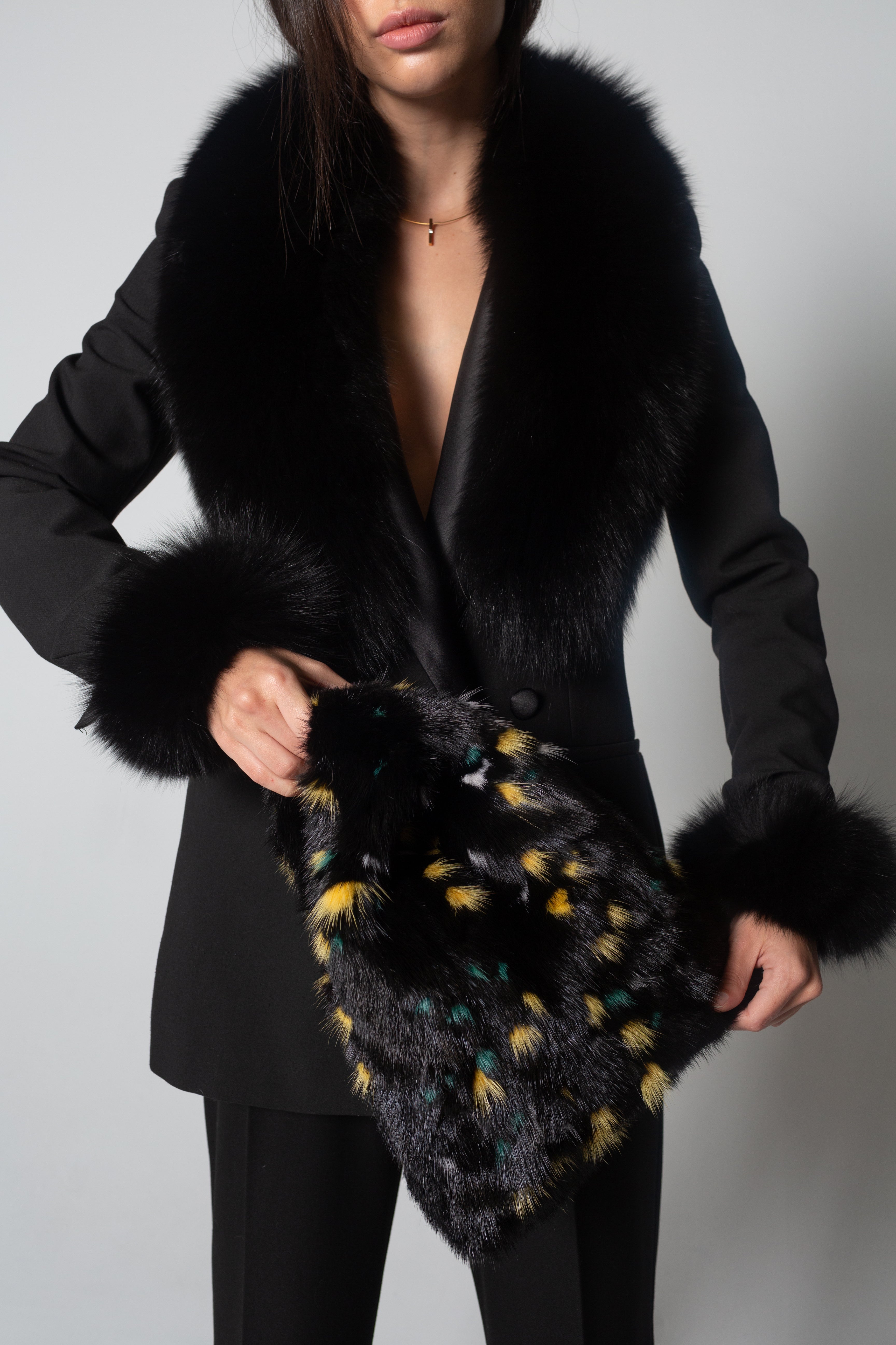 PUÑOS MIDI NEGRO - Tacchy Official Online Store