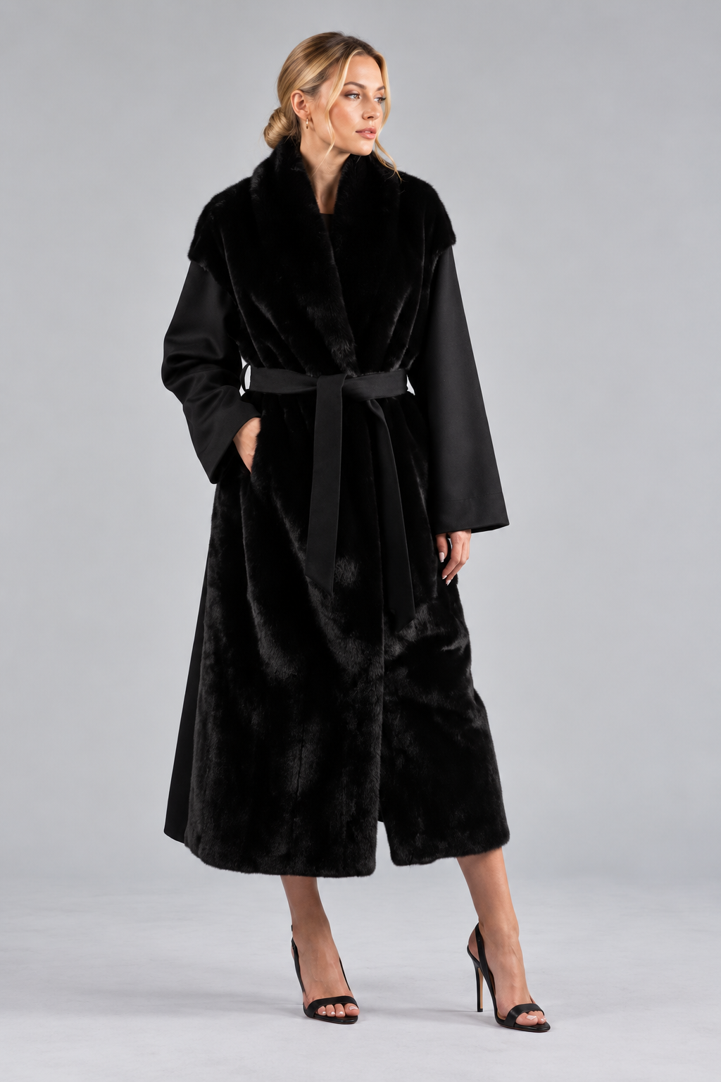 ABRIGO DE CASHMERE Y VISÓN