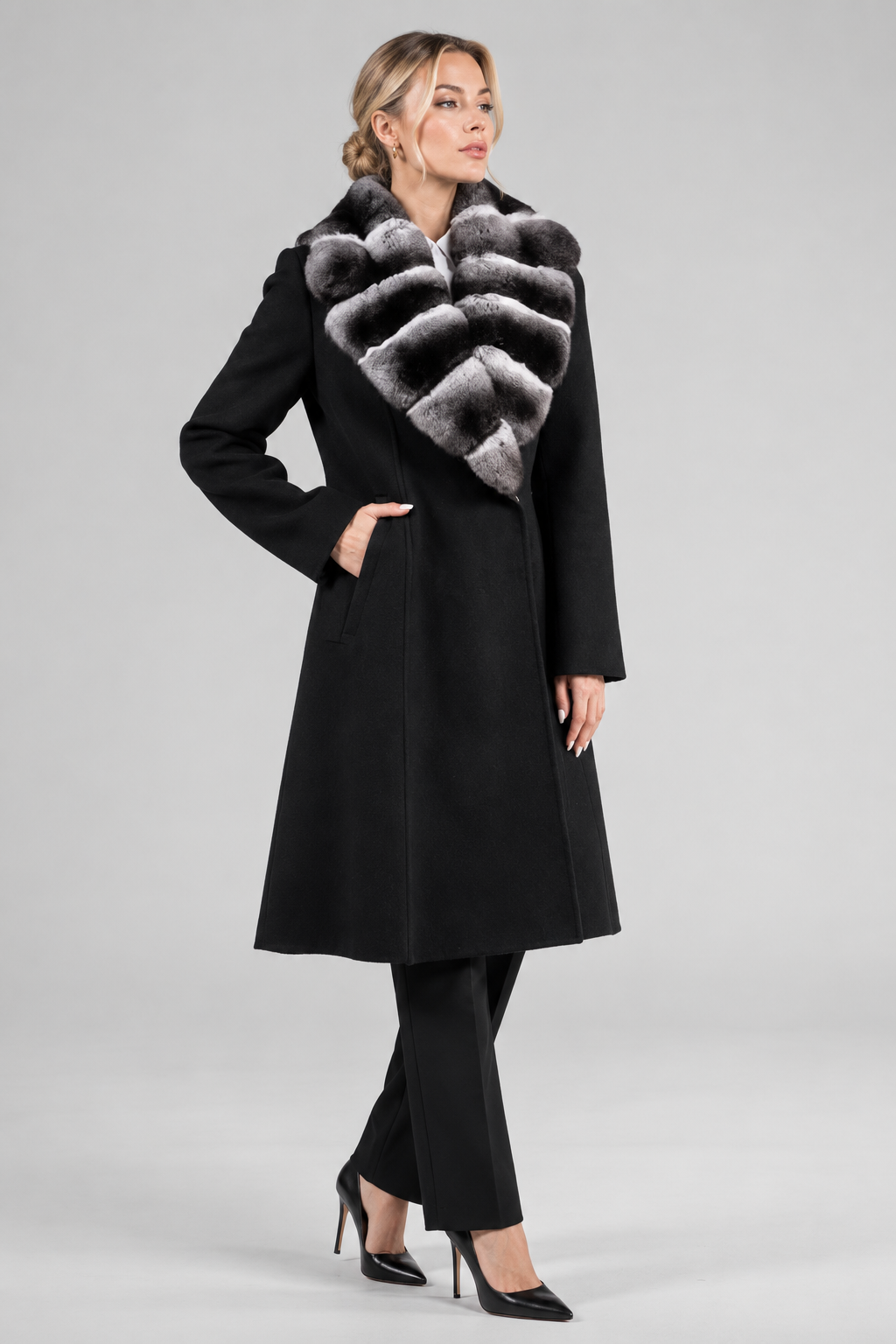 ABRIGO DE CASHMERE Y CHINCHILLAS
