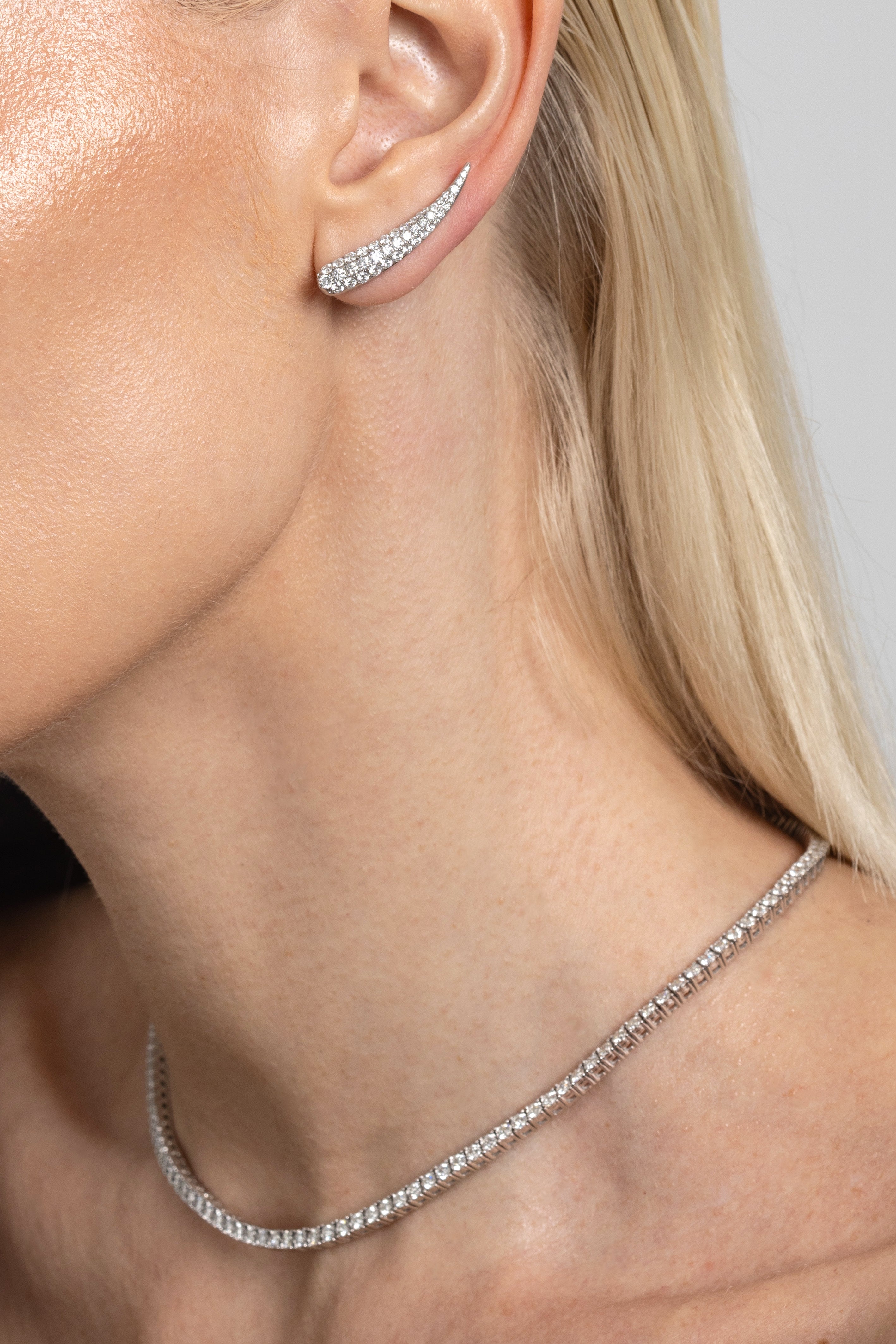 Pendientes Ear Cuff Pavé Diamantes Oro Blanco