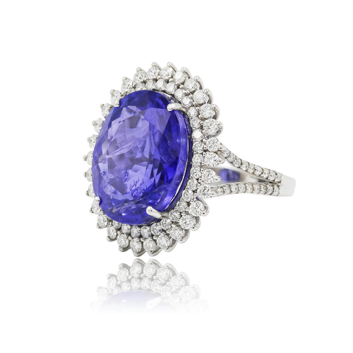 Anillo de Oro blanco, Tanzanita y Diamantes